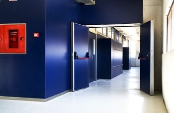 Двери Антипаника