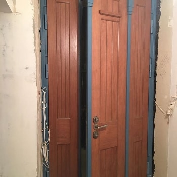 Парадная дверь